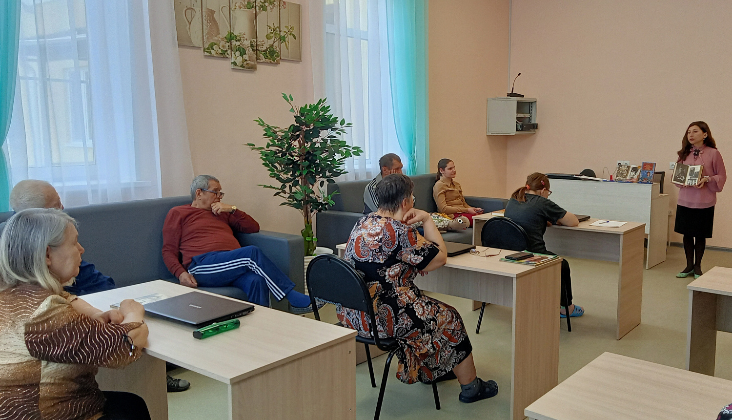 Интересная встреча прошла в «Спутнике»